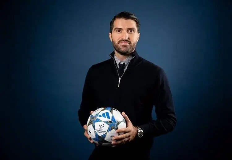 هم‌کلاسی شدن کریم انصاری فرد و ایوان راکیتیچ در کلاس‌های یوفا + عکس