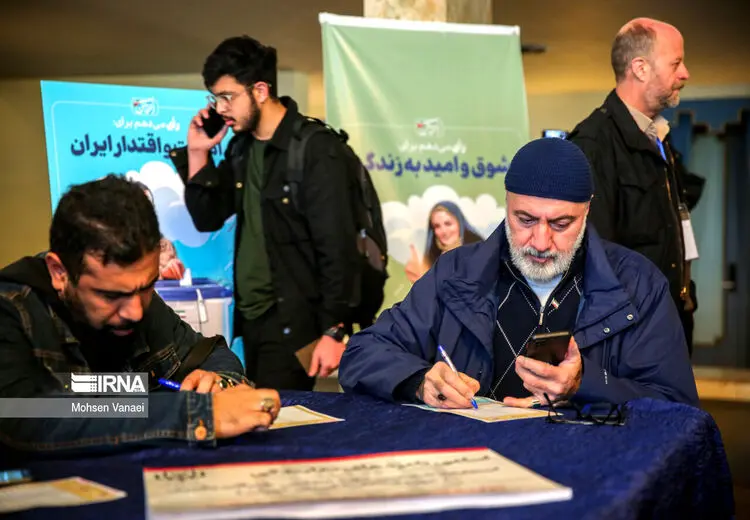 تصاویری از بازیگرانی که رای دادند