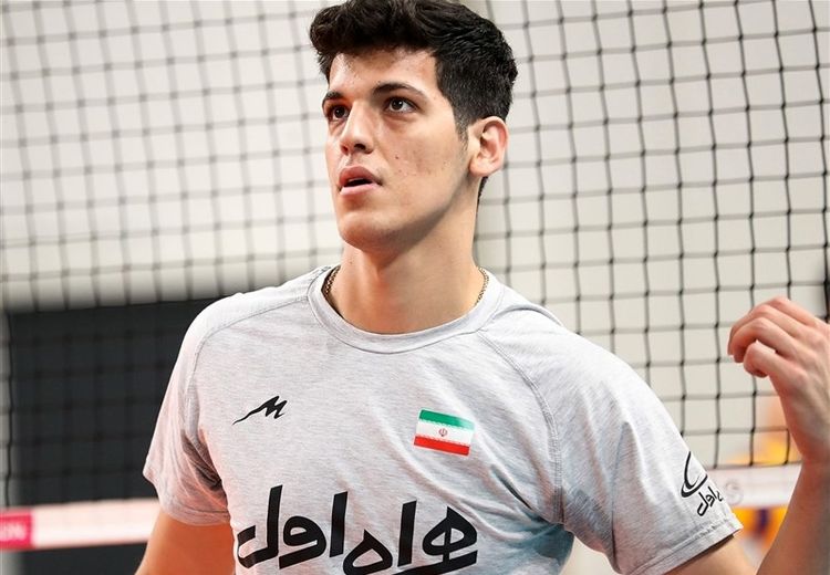 صابر کاظمی برای درمان امشب به ایران باز میگردد