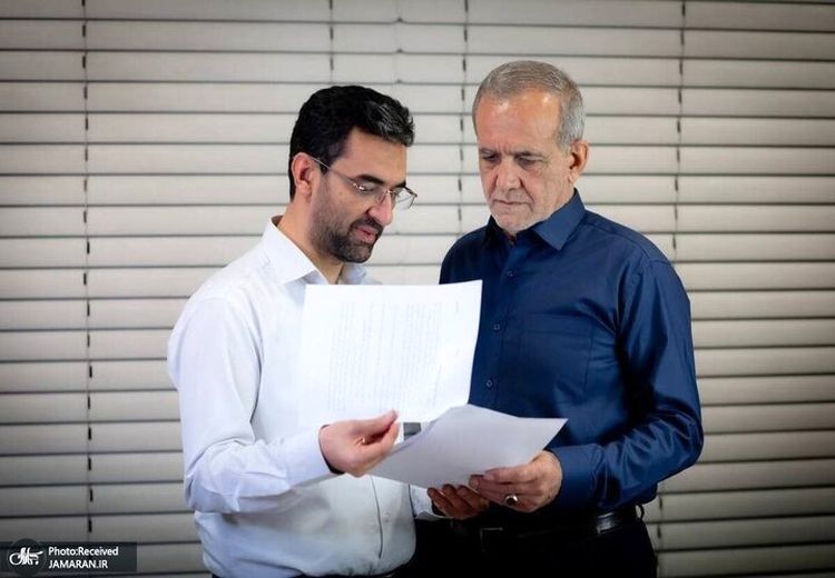 انتقاد آذری‌جهرمی به عملکرد دولت پزشکیان