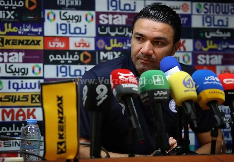  نکونام برای بار دوم استعفا کرد