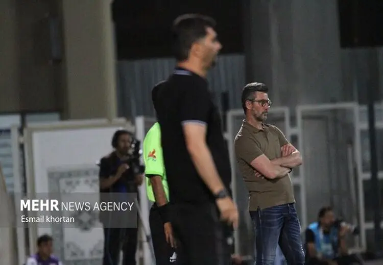 مارینوس اوزونیدیس: استقلالی‌ها تحت فشار هستند