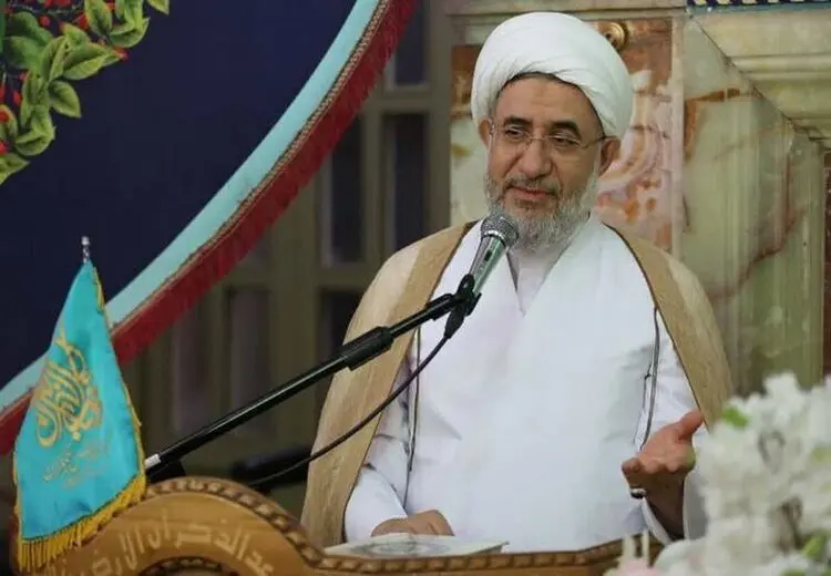 عضو مجلس خبرگان: زنان شهوت‌ران را به عنوان الگو برای جوانان ما مطرح می‌کنند