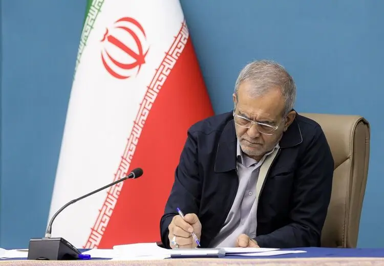 دستور پزشکیان برای دلجویی از خانواده جوان اهوازی و برخورد قاطع با خاطیان