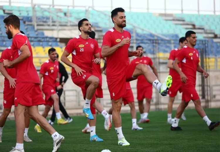 پرسپولیسی‌ها همچنان امیدوار تمرین می‌کنند