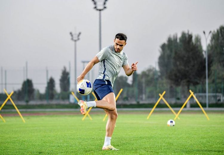 نفس راحت پرسپولیسی‌ها با نیمکت نشینی اورونوف!