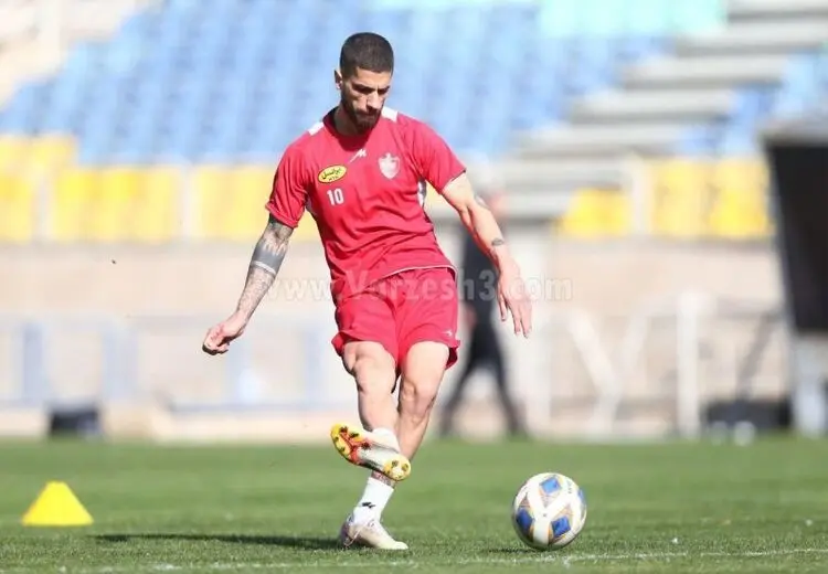 اولین سرباز از پرسپولیس رفت! 