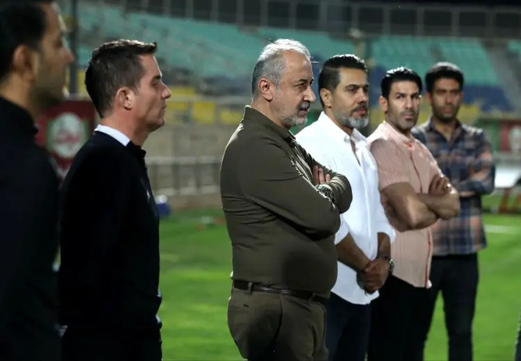 بازدید رضا درویش از تمرین پرسپولیس 