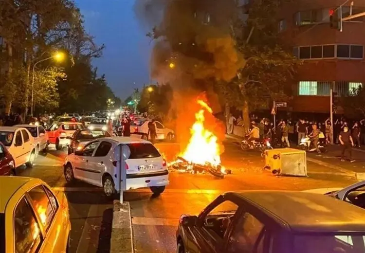 سر و کله کومله‌ها در تهران پیدا شد