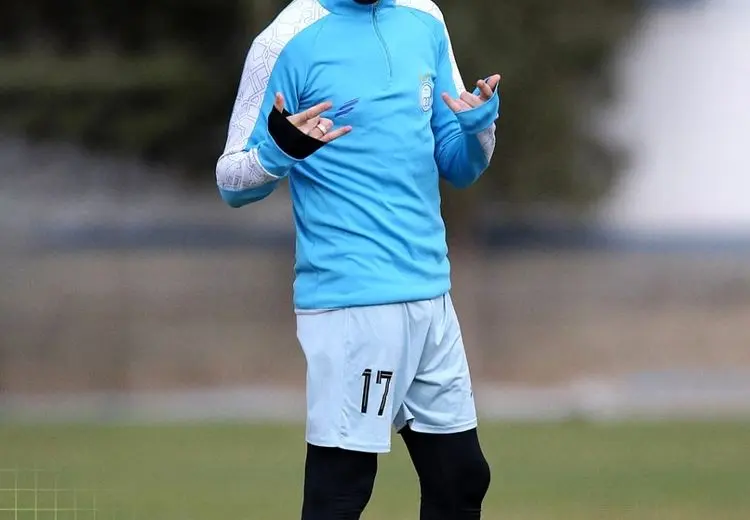 قول باشگاه استقلال به بازیکن ناراضی