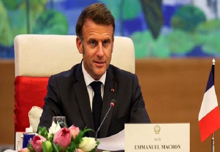 استقبال مکرون از آزادی شهروند فرانسوی بازداشت شده در ایران