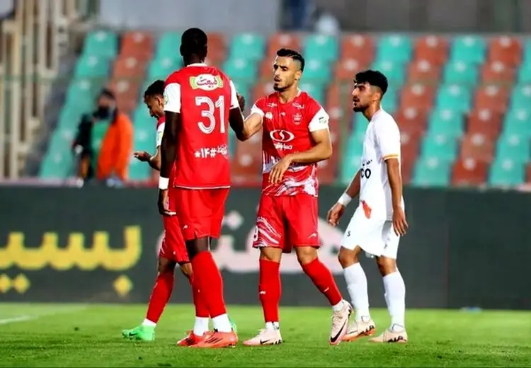 مرتضی کرمانی مقدم: پرسپولیس از نساجی بترسد، استقلال از فولاد!