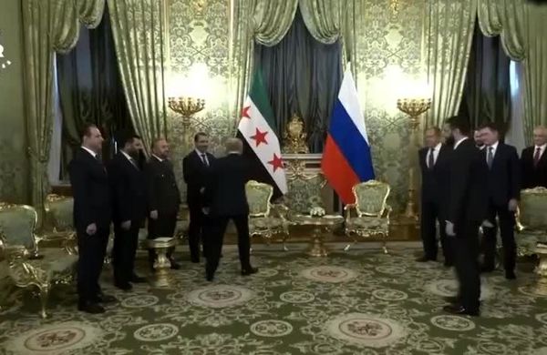  استقبال گرم پوتین از جولانی در کاخ کرملین / فیلم
 
