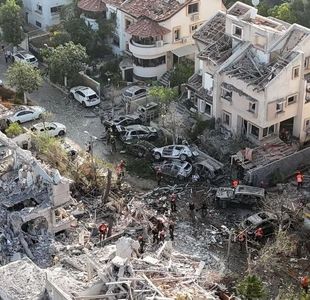  محل اصابت موشک ایران به شهرکی در اسرائیل
