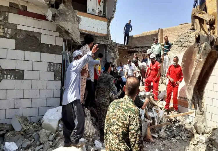 جان باختن 8 نفر در انفجار گاز منزل مسکونی در سوسنگرد