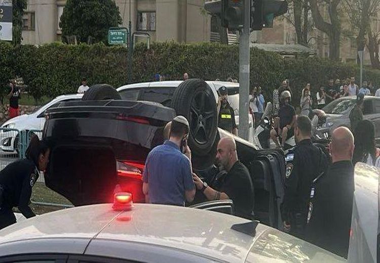 واژگون شدن خودروی وزیر امنیت داخلی اسراییل + فیلم