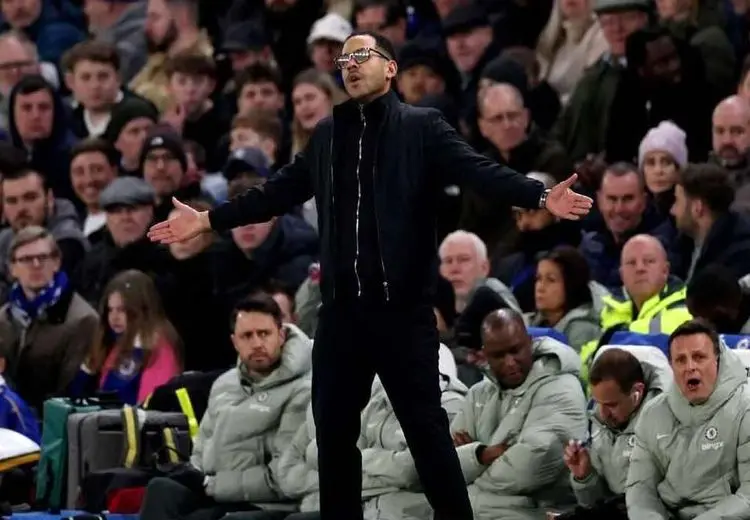 سرمربی چلسی چرا اخراج شد؟