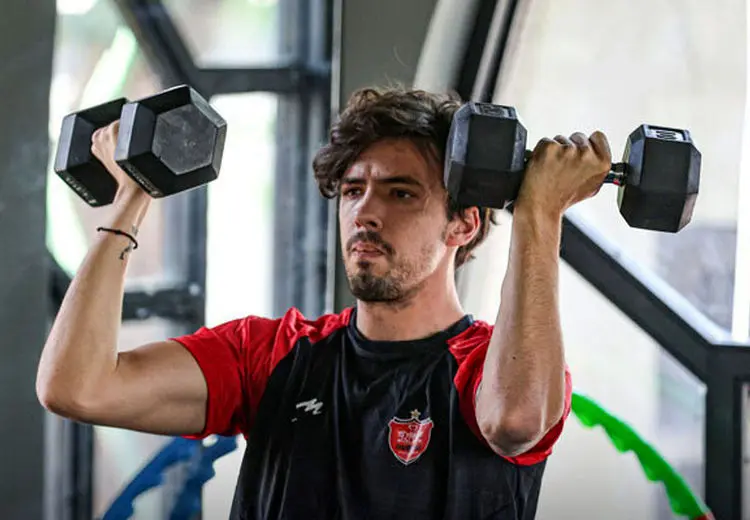 عصبانیت سرمربی پرسپولیس به خاطر یک بازیکن