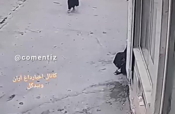 لحظه مرگ یک زن در میمنه در اثر ریزش دیوار قدیمی