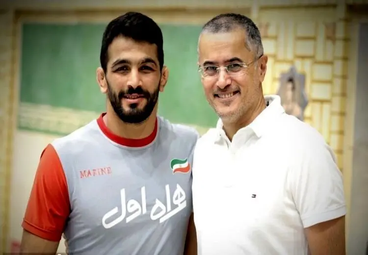  کتف یزدانی پنج بار در رفت!