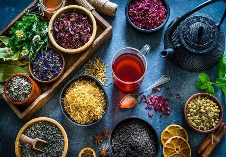 چای‌های مفیدی که چربی‌های دورشکم‌ را می‌ریزد