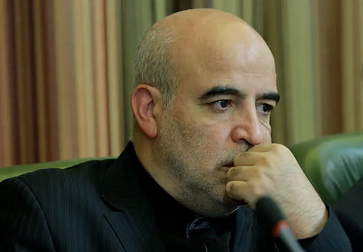 نماینده مجلس: لیست اساتید اخراجی جعلی است
