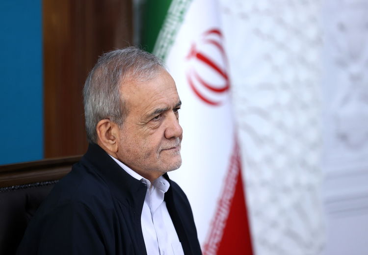 پزشکیان فرمان تشدید مجازات جاسوسی را صادر کرد