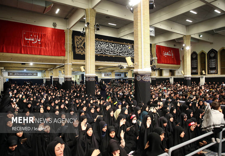مراسم عزاداری اربعین دانشجویان در حسینیه امام خمینی