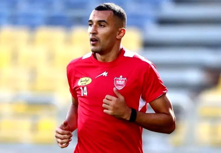 مهاجم جنجالی پرسپولیس را ترک کرد!
