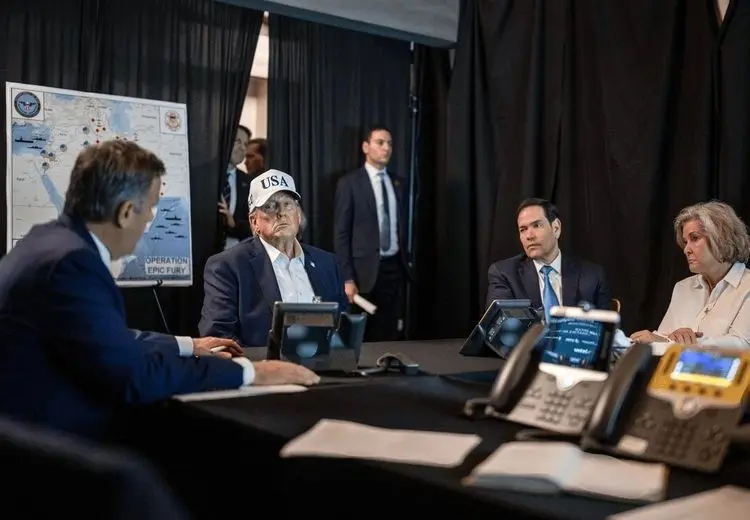 جلسه ترامپ با مقام‌های ارشد امنیت ملی آمریکا درباره از سرگیری حملات به ایران یا تمدید آتش‌بس