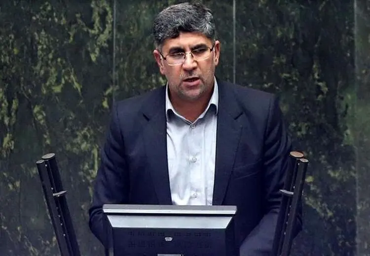 هشدار نماینده مجلس به وزیر کشور: هر چه‌ سریعتر معاون سیاسی‌تان را عزل کنید وگرنه...