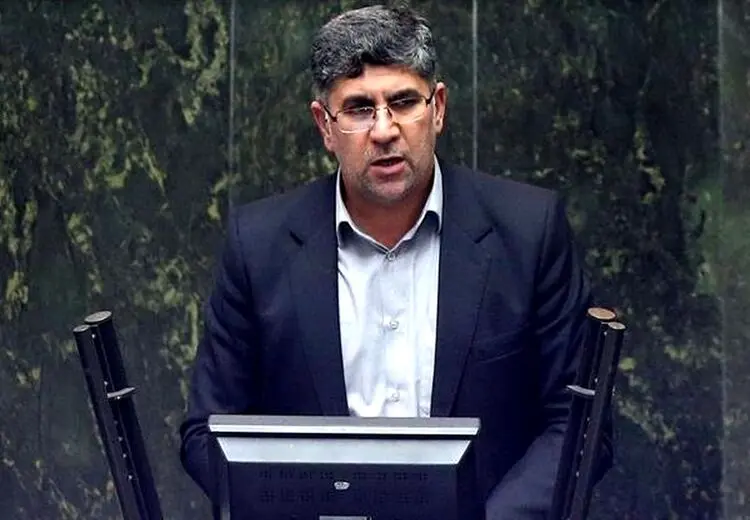 هشدار نماینده مجلس به وزیر کشور: هر چه‌ سریعتر معاون سیاسی‌تان را عزل کنید وگرنه...