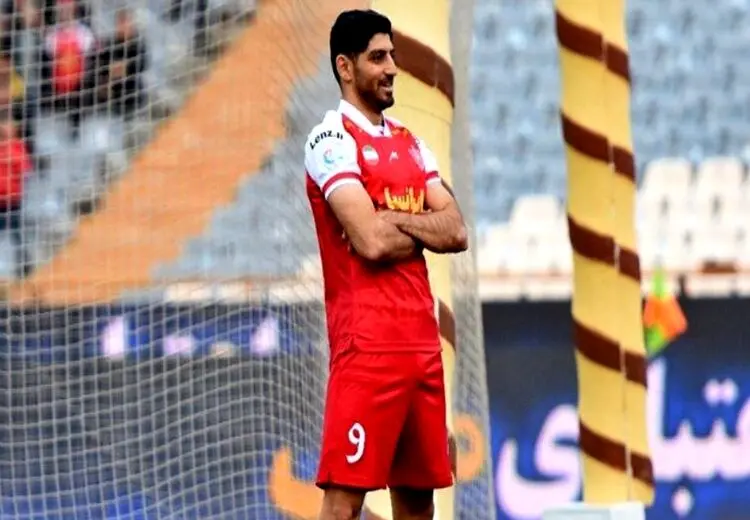 ستاره پرسپولیس پیشنهاد تمدید قرارداد را رد کرد