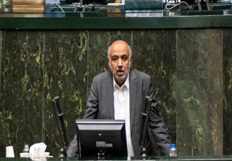 وزیر کار مریض شد و از مجلس کارت زرد گرفت!