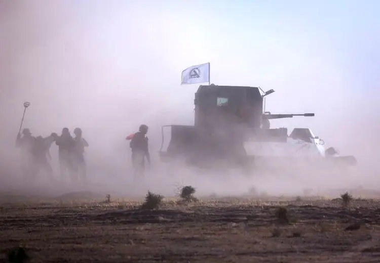 حمله هوایی آمریکا به پایگاه الحشد الشعبی در شرق موصل