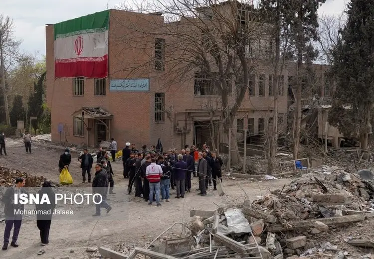 خسارت حمله هوایی به دانشگاه علم و صنعت / عکس