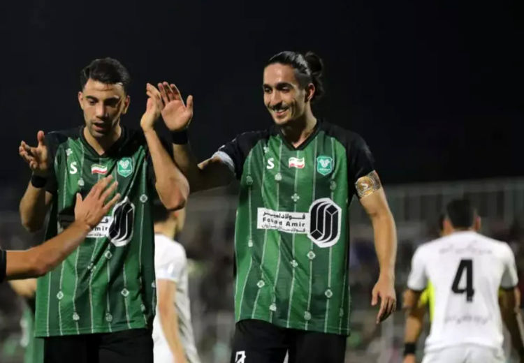 حسینی: نظر تراکتوری‌ها محترم است!