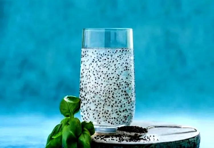 روش صحیح مصرف تخم شربتی و ایده‌های خلاقانه برای استفاده از آن