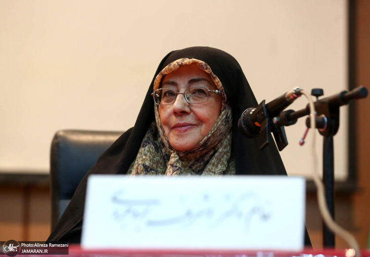 تا زمانی که پزشکیان از اصولش عدول نکند مردم او را تنها نخواهند گذاشت