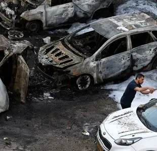 تصویری از خسارت رگبار موشکی ایران در اسراییل