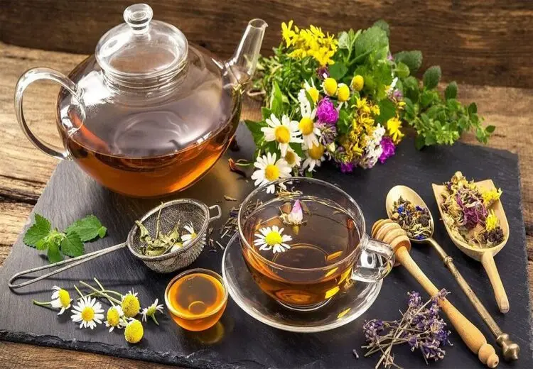 بهترین دمنوش‌ها برای درمان سرماخوردگی و سرفه