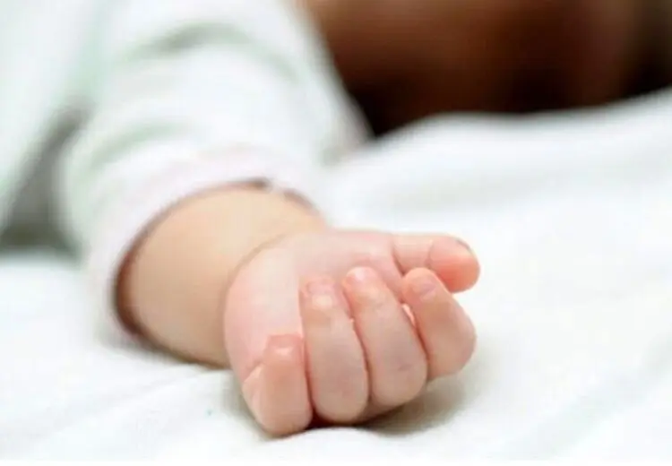 حسادتِ جاری نوزاد ۷ماهه را معتاد کرد!
