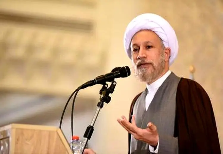 این انقلاب مانند کشتی نوح است و رهبر معظم انقلاب در دوران غیبت امام زمان (عج) این کشتی را اداره می‌کند