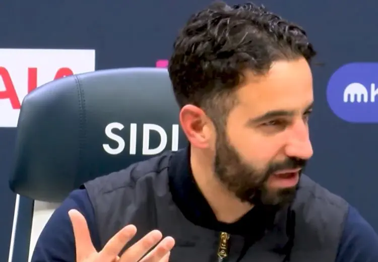 درخواست ۲۰۰ میلیونی آموریم از مدیران منچستریونایتد