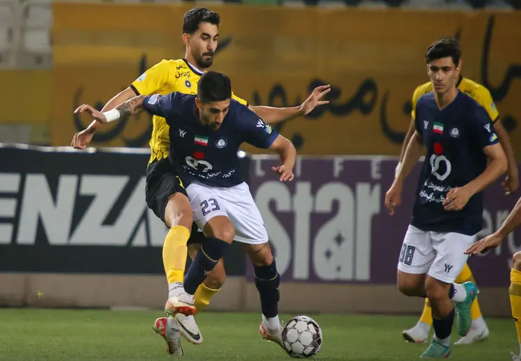 علاقه پرسپولیس به جذب رضا شکاری؟