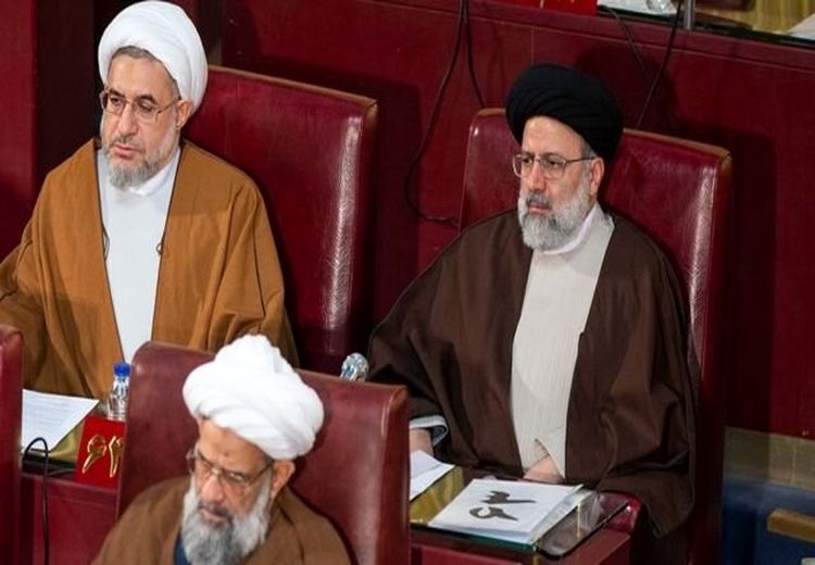 چالش بزرگ رئیسی برای انتخابات مجلس خبرگان/ از تهران کاندیدا شود یا بیرجند؟