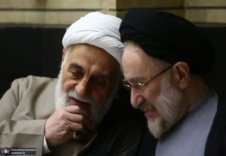 خاتمی و ناطق نوری در مراسم ختم