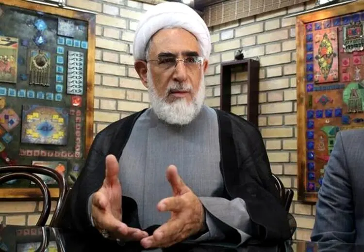 منتجب‌نیا: افراطی‌ها کوتوله‌های سیاسی هستند