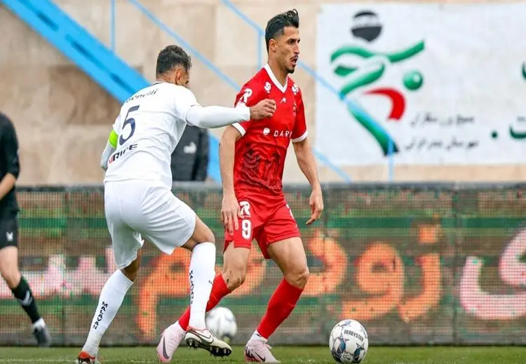 دلیل درخواست 100 میلیاردی علی علیپور از پرسپولیس