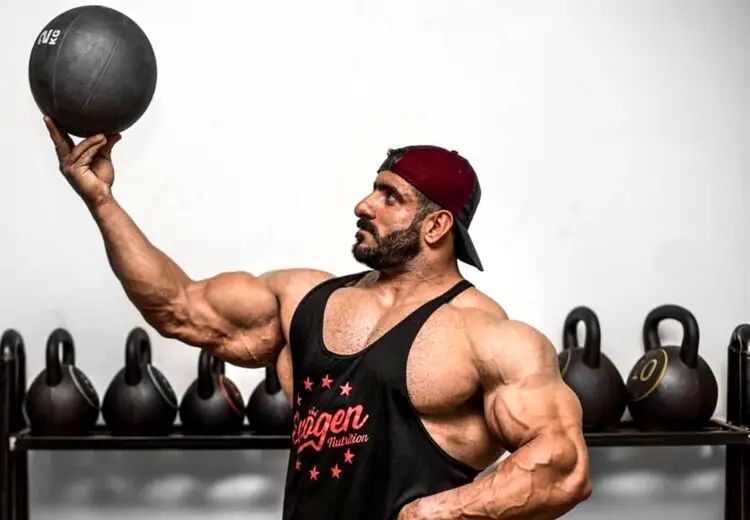 هادی چوپان به آمریکا رسید + عکس